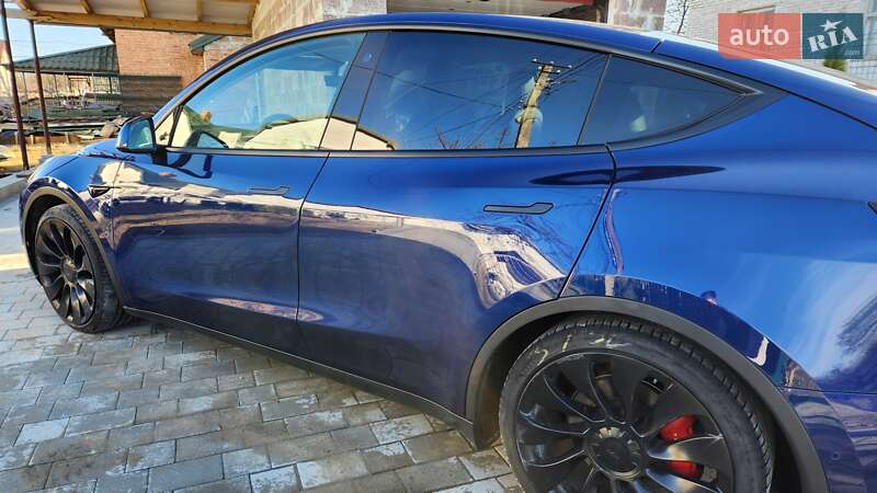 Внедорожник / Кроссовер Tesla Model Y 2021 в Бориславе