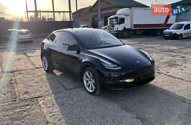 Внедорожник / Кроссовер Tesla Model Y 2021 в Львове