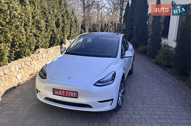 Внедорожник / Кроссовер Tesla Model Y 2023 в 