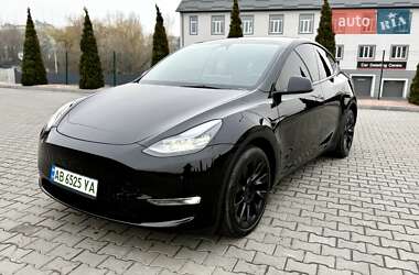 Позашляховик / Кросовер Tesla Model Y 2023 в Вінниці