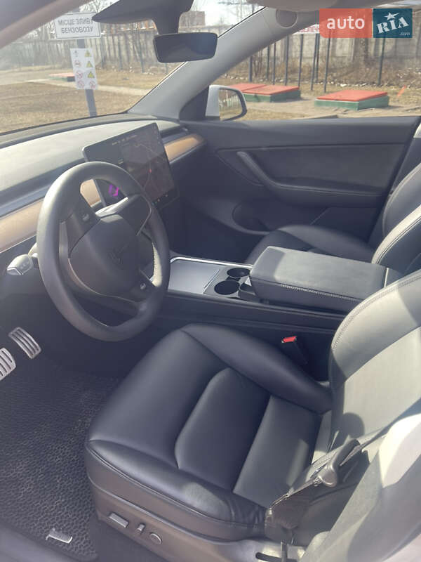 Внедорожник / Кроссовер Tesla Model Y 2022 в Житомире