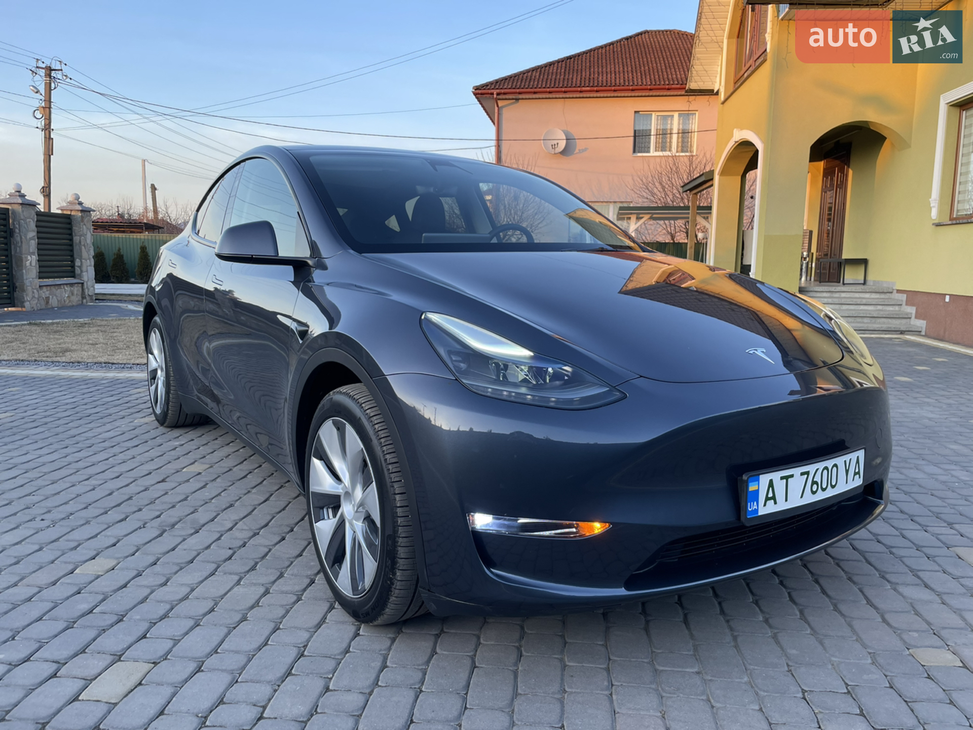 2023 Tesla Model Y - мініатюра 5