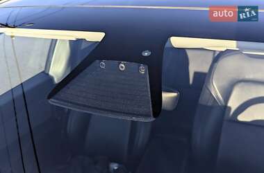 Внедорожник / Кроссовер Tesla Model Y 2021 в 