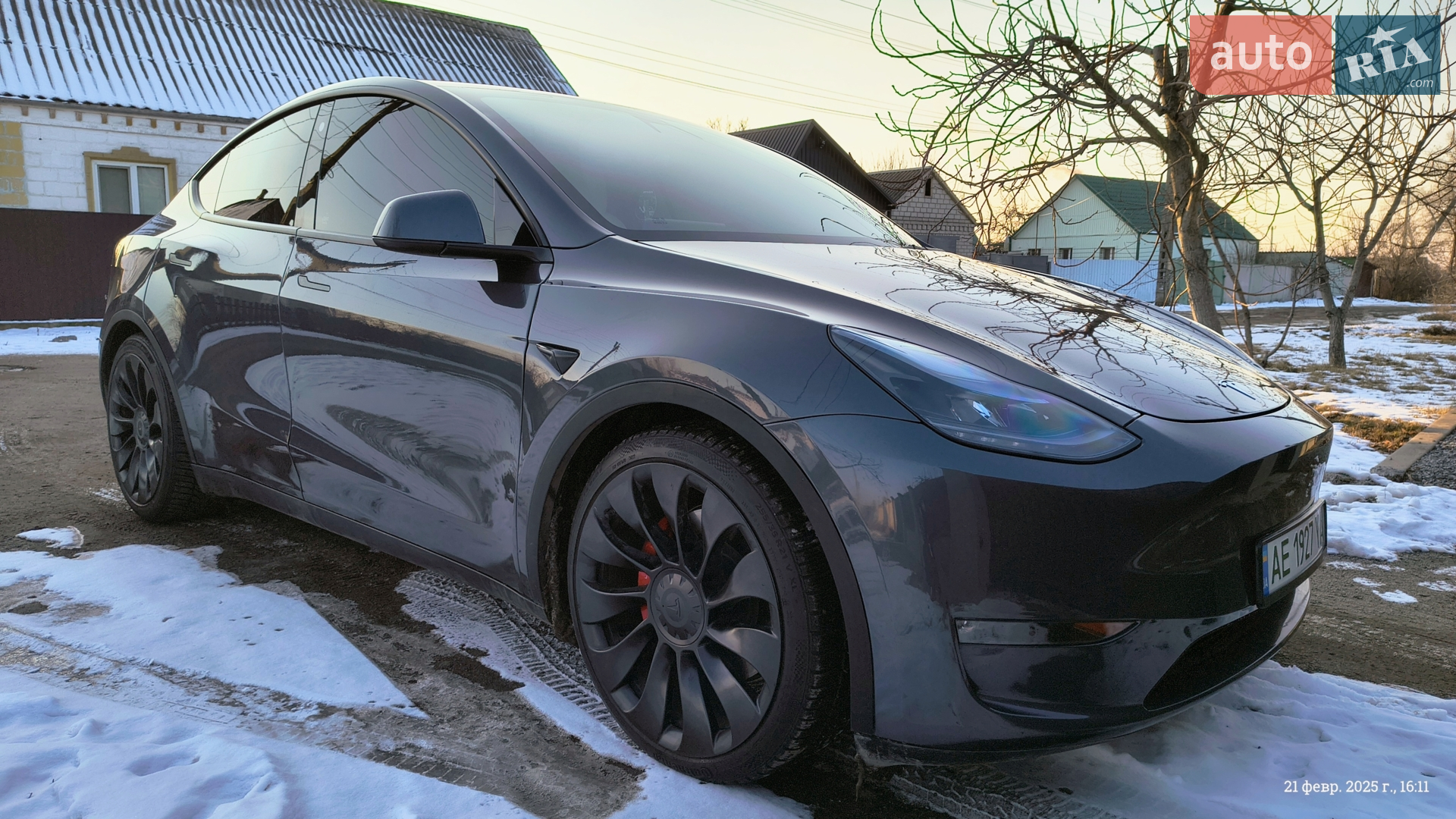 2022 Tesla Model Y - мініатюра 3