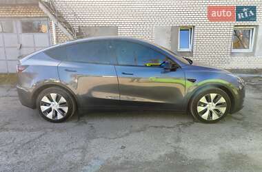 Позашляховик / Кросовер Tesla Model Y 2023 в Хмельницькому