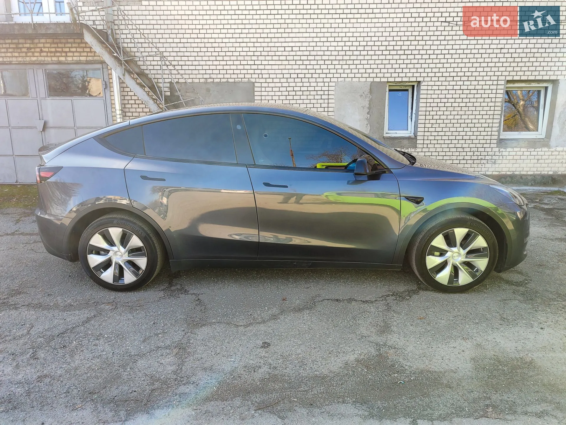 2023 Tesla Model Y - мініатюра 2