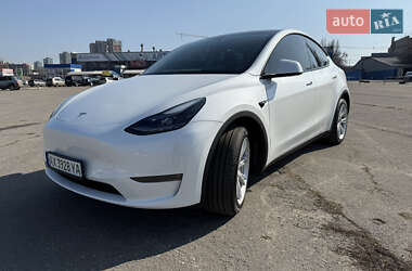Внедорожник / Кроссовер Tesla Model Y 2023 в 