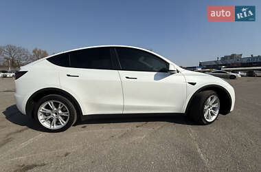 Внедорожник / Кроссовер Tesla Model Y 2023 в 