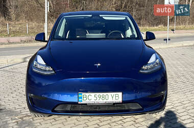 Позашляховик / Кросовер Tesla Model Y 2023 в 