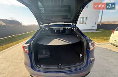 Внедорожник / Кроссовер Tesla Model Y 2022 в Львове