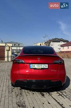 Внедорожник / Кроссовер Tesla Model Y 2020 в Ровно