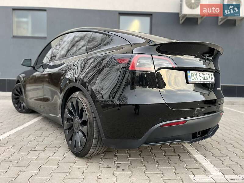 Позашляховик / Кросовер Tesla Model Y 2022 в Хмельницькому