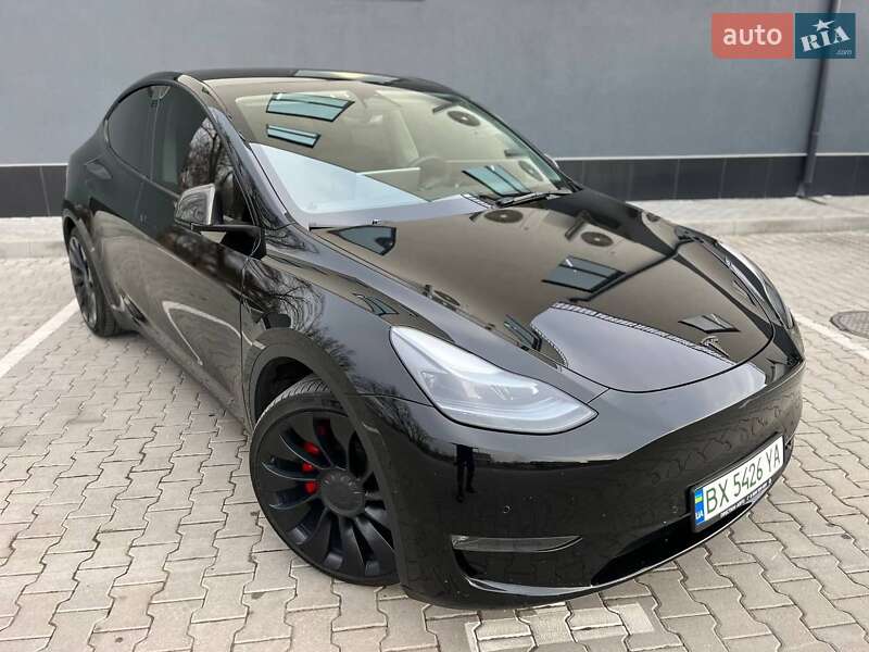 Позашляховик / Кросовер Tesla Model Y 2022 в Хмельницькому
