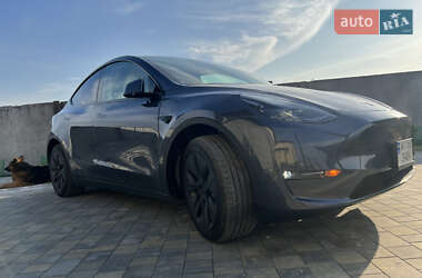 Внедорожник / Кроссовер Tesla Model Y 2023 в 