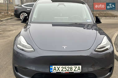 Внедорожник / Кроссовер Tesla Model Y 2023 в 