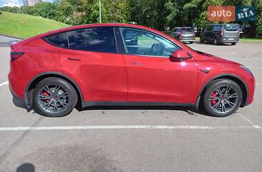Внедорожник / Кроссовер Tesla Model Y 2021 в 