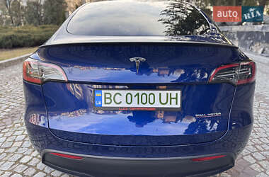 Внедорожник / Кроссовер Tesla Model Y 2024 в 