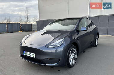 Внедорожник / Кроссовер Tesla Model Y 2021 в 