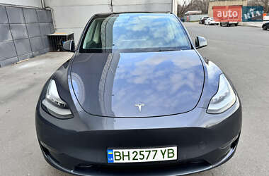 Внедорожник / Кроссовер Tesla Model Y 2021 в 