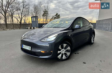 Внедорожник / Кроссовер Tesla Model Y 2021 в 