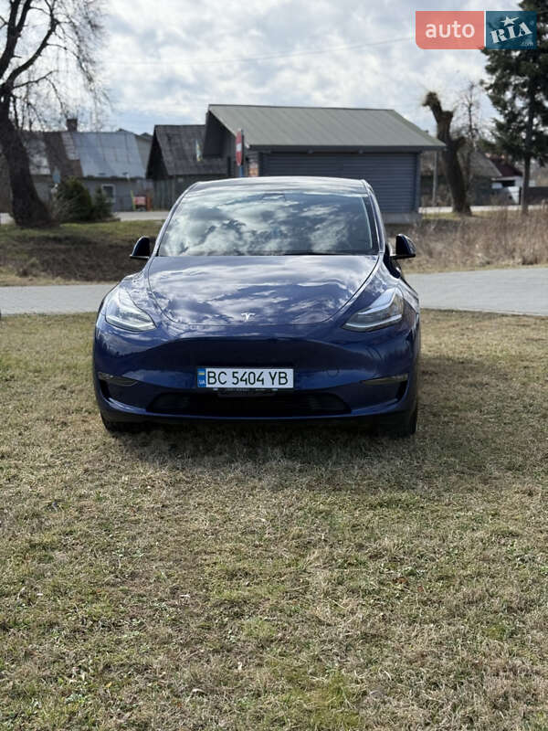 Внедорожник / Кроссовер Tesla Model Y 2023 в Стрые