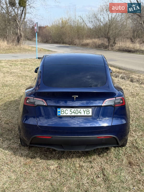 Внедорожник / Кроссовер Tesla Model Y 2023 в Стрые