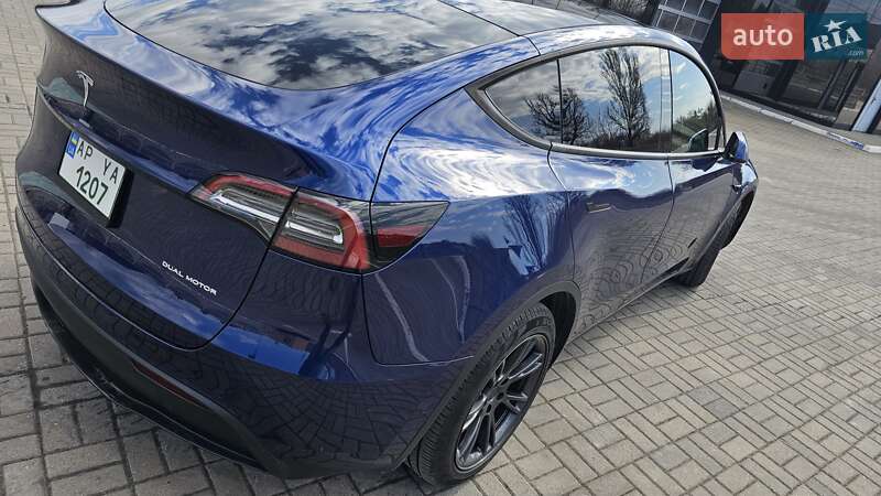 Позашляховик / Кросовер Tesla Model Y 2022 в Запоріжжі