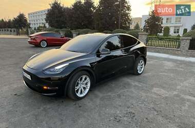 Позашляховик / Кросовер Tesla Model Y 2021 в 