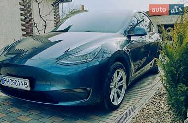 Внедорожник / Кроссовер Tesla Model Y 2021 в Одессе Внедорожник / Кроссовер Tesla Model Y 2021 в Одессе