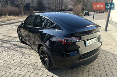 Внедорожник / Кроссовер Tesla Model Y 2022 в 