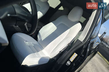 Внедорожник / Кроссовер Tesla Model Y 2022 в 