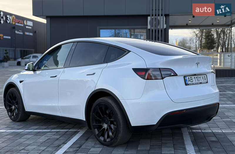 Внедорожник / Кроссовер Tesla Model Y 2023 в Виннице