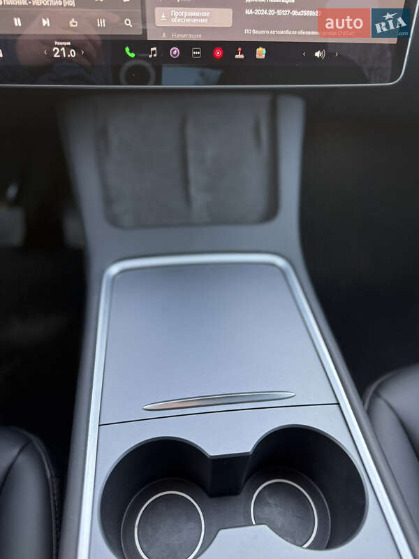 Внедорожник / Кроссовер Tesla Model Y 2023 в Виннице