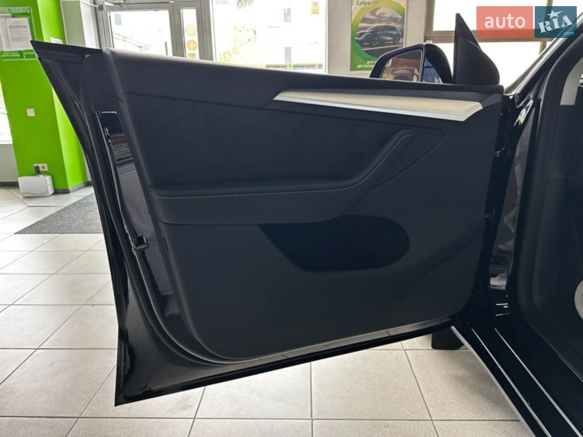 2023 Tesla Model Y - мініатюра 5
