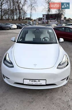Внедорожник / Кроссовер Tesla Model Y 2024 в 
