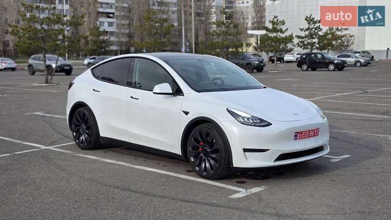 Позашляховик / Кросовер Tesla Model Y 2020 в Миколаєві