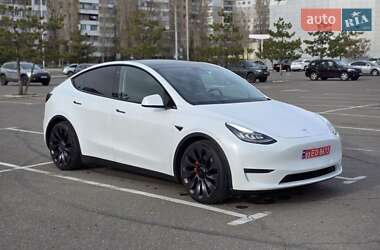 Внедорожник / Кроссовер Tesla Model Y 2020 в 
