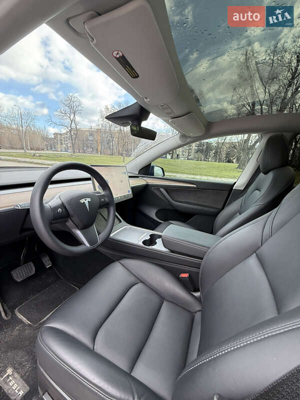 Внедорожник / Кроссовер Tesla Model Y 2022 в Запорожье