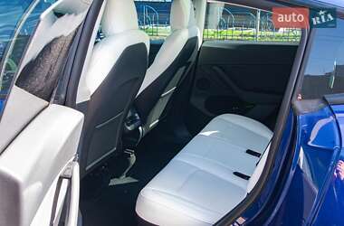 Внедорожник / Кроссовер Tesla Model Y 2022 в 