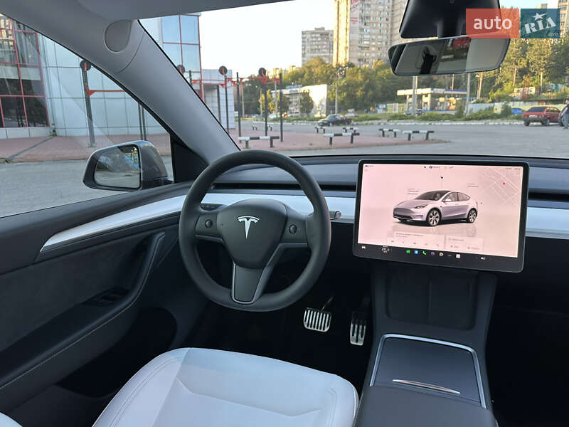 Внедорожник / Кроссовер Tesla Model Y 2023 в Харькове