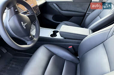 Внедорожник / Кроссовер Tesla Model Y 2023 в 