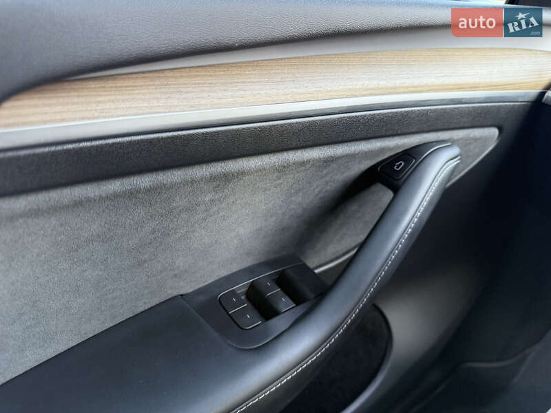 Внедорожник / Кроссовер Tesla Model Y 2023 в Черновцах фото 44 Внедорожник / Кроссовер Tesla Model Y 2023 в Черновцах