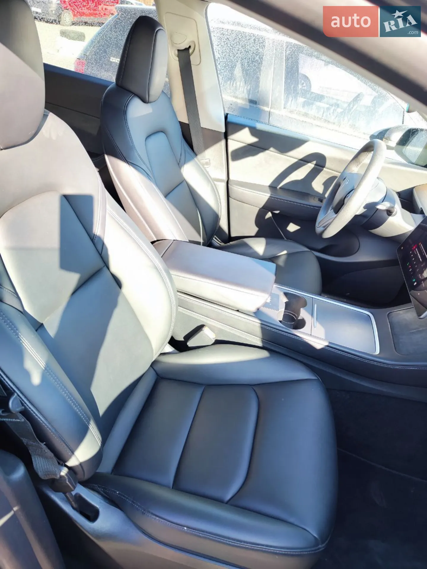 2022 Tesla Model Y - мініатюра 10