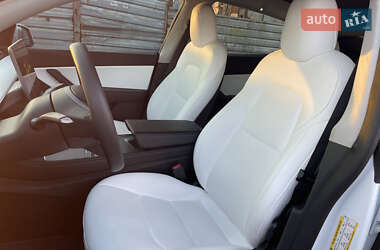 Позашляховик / Кросовер Tesla Model Y 2022 в Дніпрі