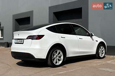 Внедорожник / Кроссовер Tesla Model Y 2024 в 