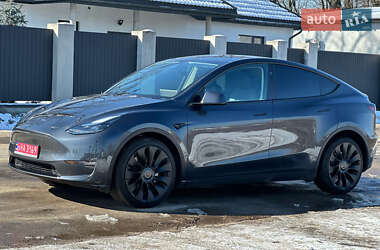 Внедорожник / Кроссовер Tesla Model Y 2024 в 