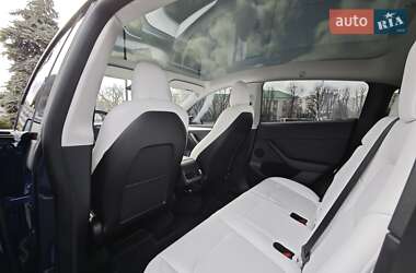 Внедорожник / Кроссовер Tesla Model Y 2022 в 