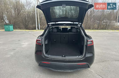 Внедорожник / Кроссовер Tesla Model Y 2022 в 