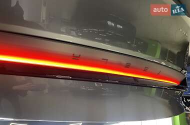 Внедорожник / Кроссовер Tesla Model Y 2025 в 