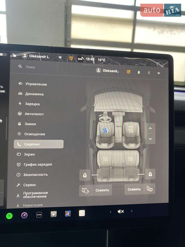 Позашляховик / Кросовер Tesla Model Y 2025 в Києві